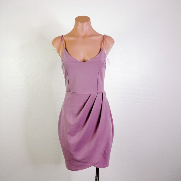 Lulus Forever Your Girl Tulip Hem Sleeveless Bodycon Mini Dress Mauve Pink M NWT - Picture 2 of 12